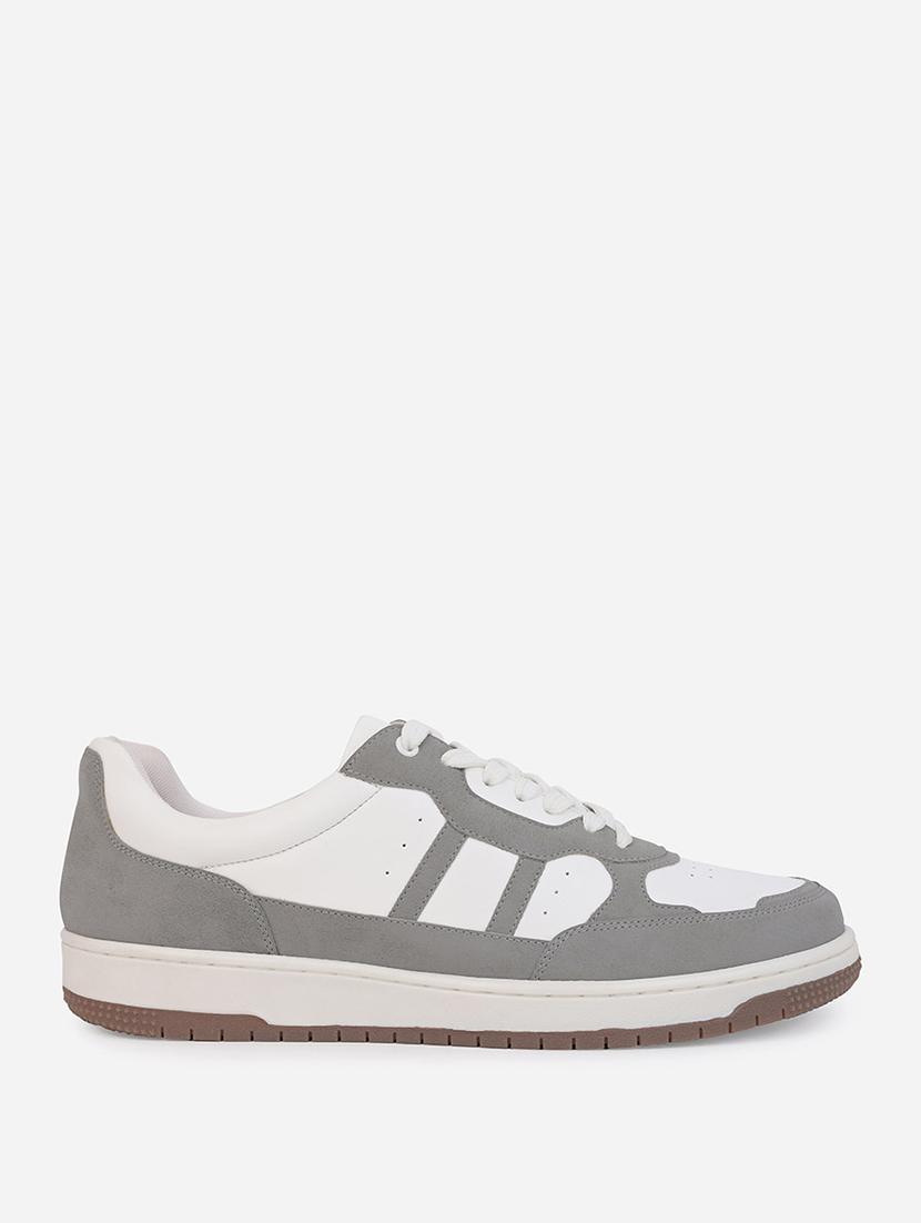 men white lace up sneaker - 21725256 - Standard Image - 3