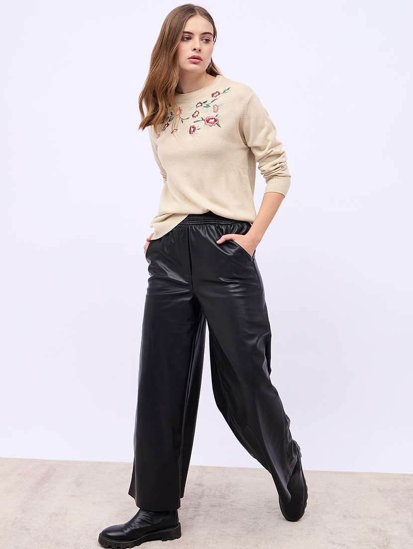 women embroidered round neck pullover - 21725335 -  Standard Image - 3