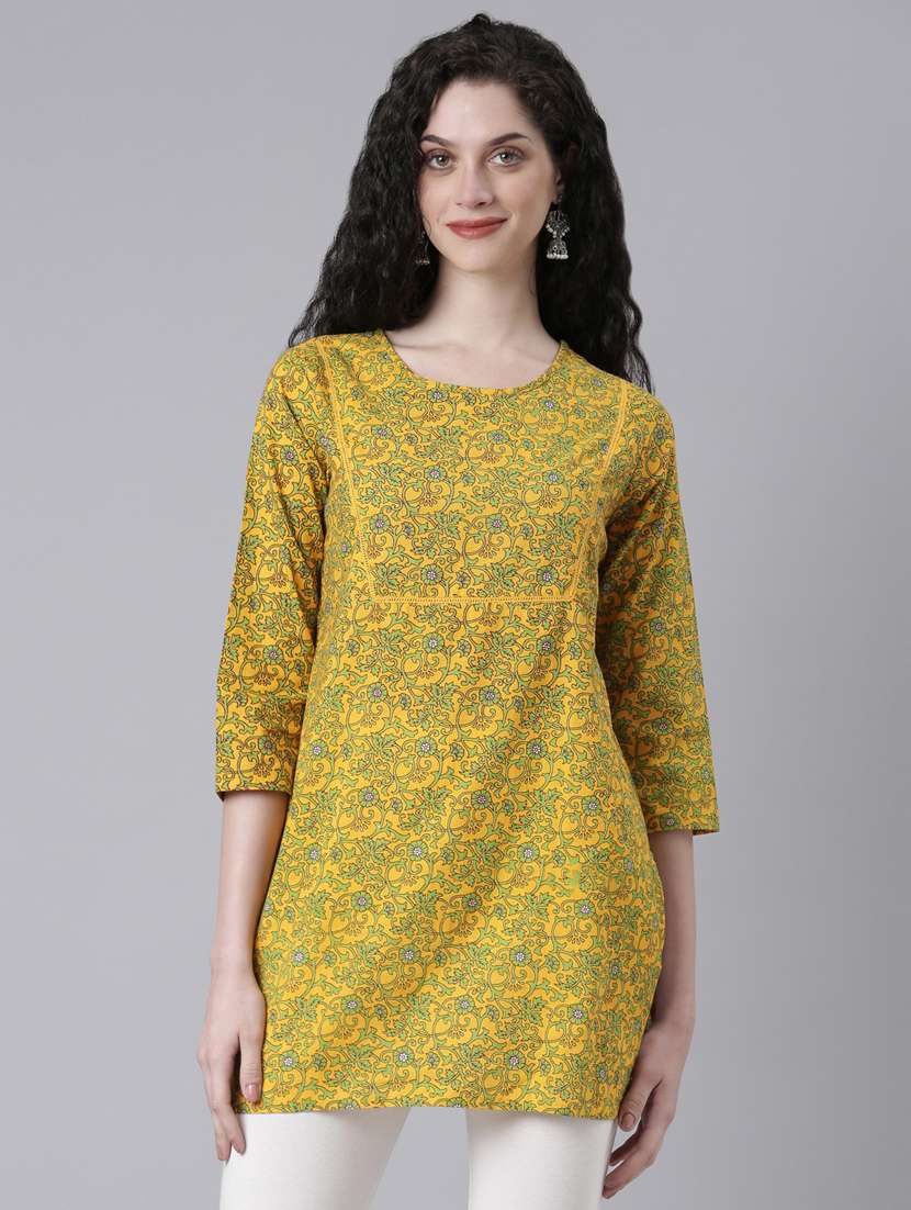 women yellow floral printed straight kurti - 21728034 -  Zoom Image - 0