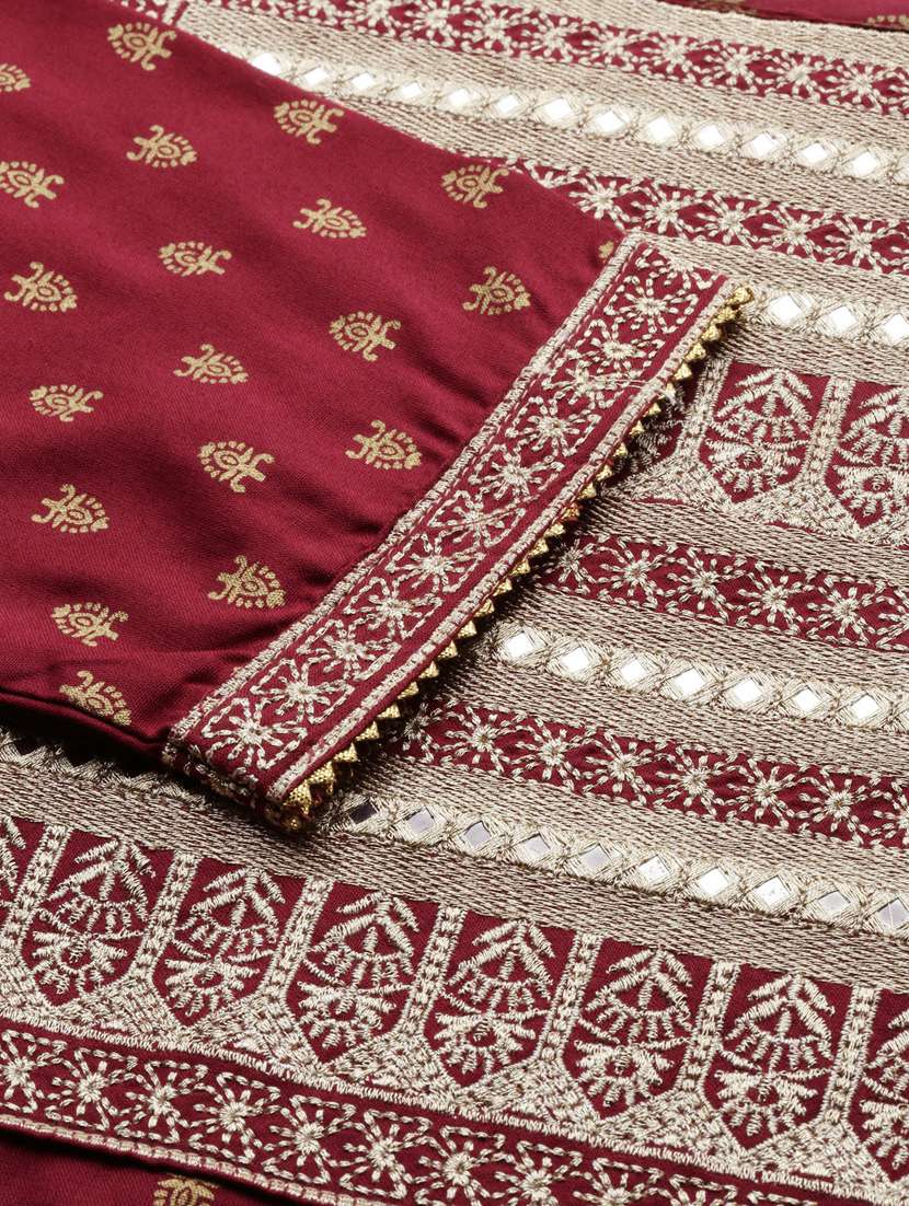women maroon three quarter sleeve straight kurta - 21728040 - Standard Image - 5