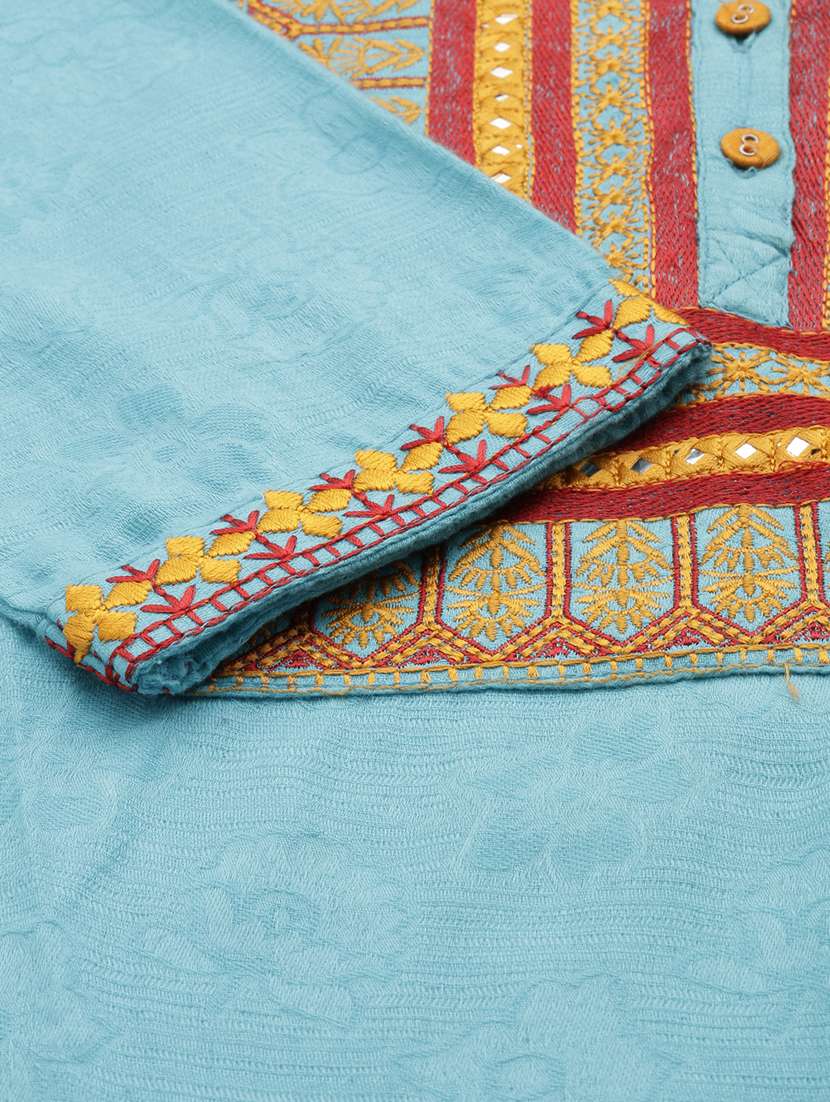 women embroidered three quarter sleeve straight kurta - 21728048 -  Standard Image - 5