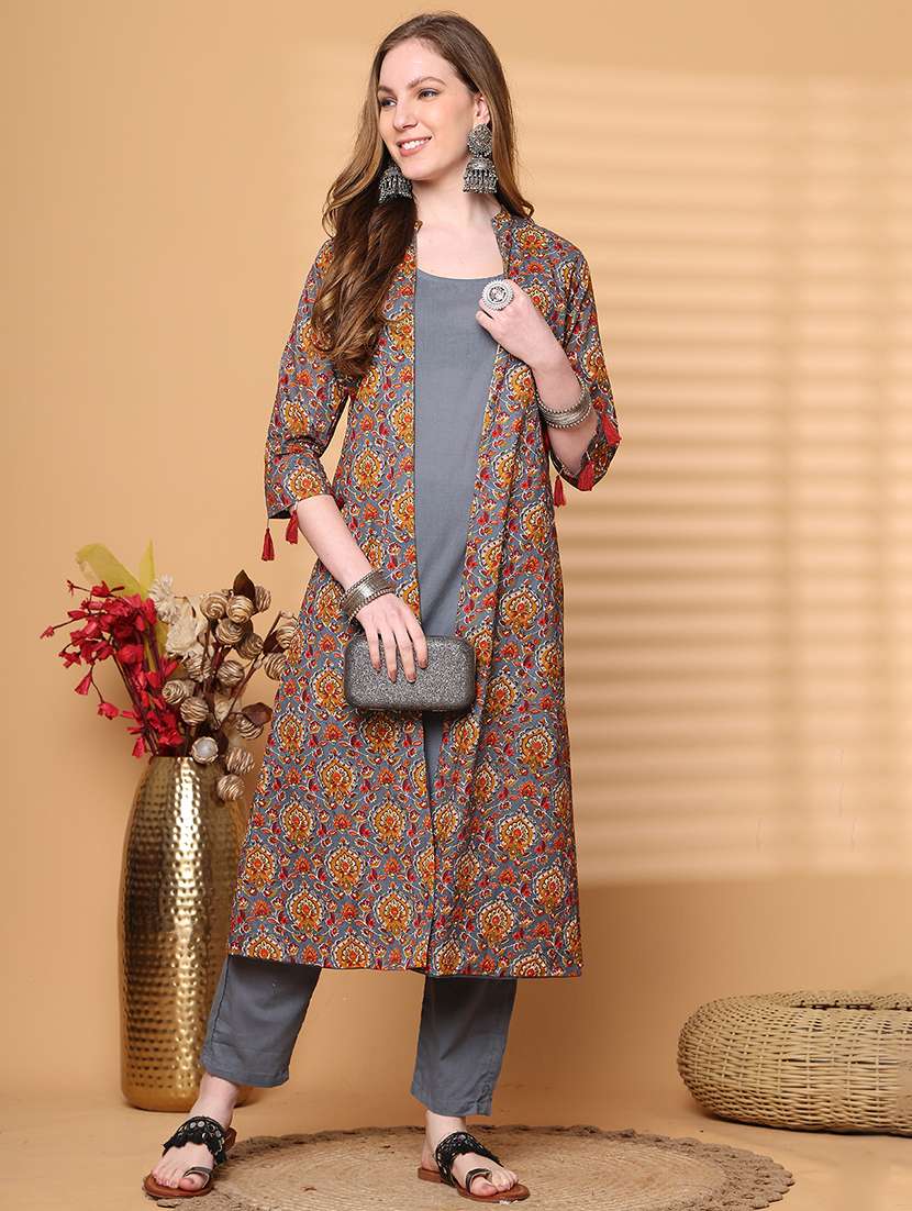 women grey floral printed kurta pant set - 21728158 -  Standard Image - 3