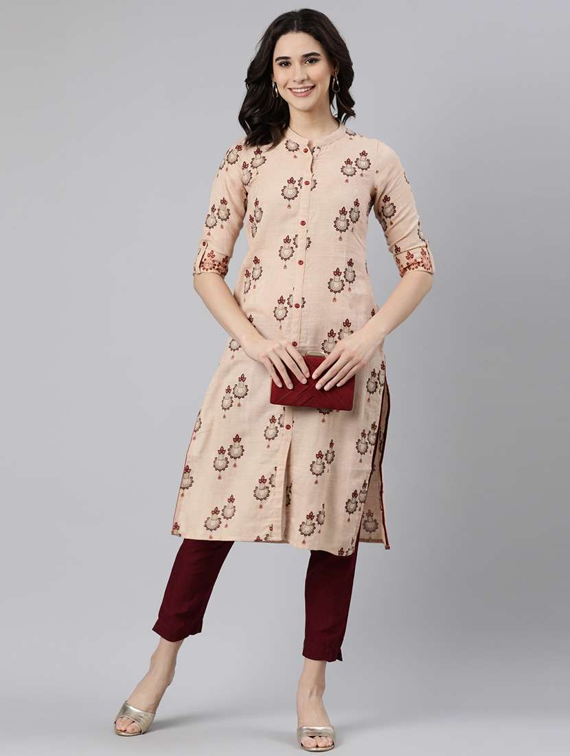 women printed three quarter sleeve straight kurta
