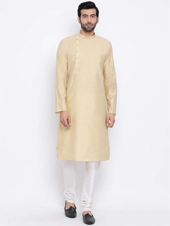 men solid overlap neck kurta 