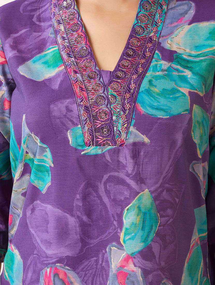 women three quarter sleeve kurta pant with dupatta set - 21729639 -  Standard Image - 3