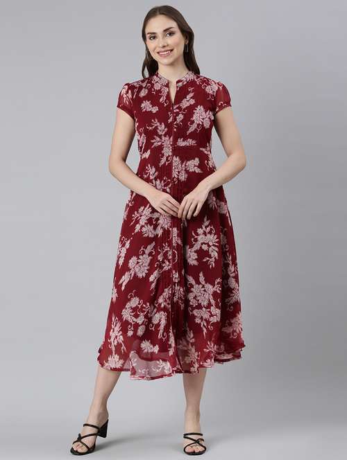 women maroon floral printed short sleeve a-line dress - 21729710 -  Standard Image - 0