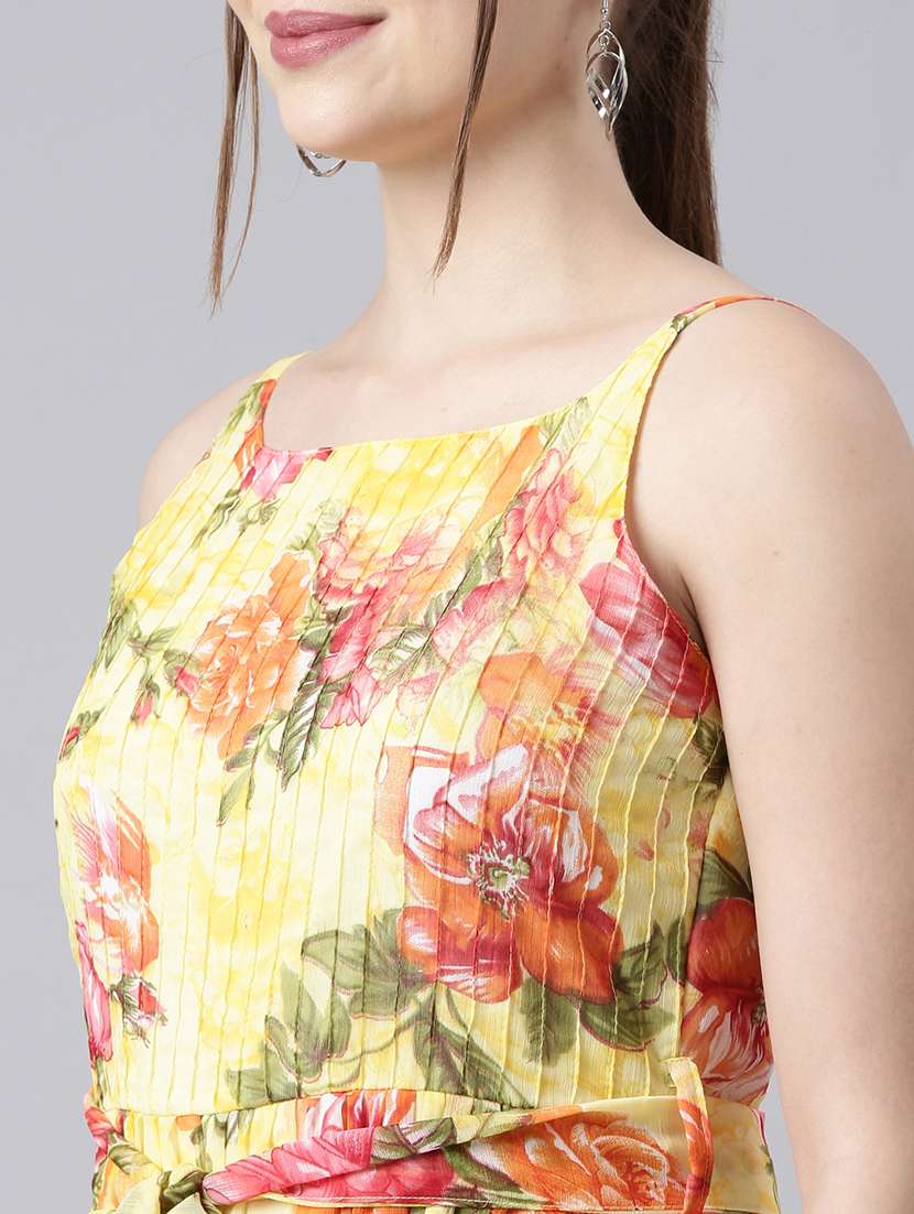 women round neck floral printed tiered dress - 21729736 -  Standard Image - 5