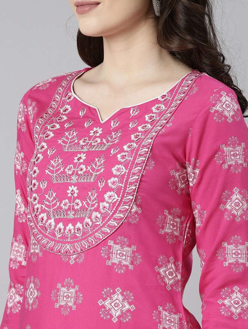 women pink three quarter sleeve straight kurta - 21729756 -  Standard Image - 5