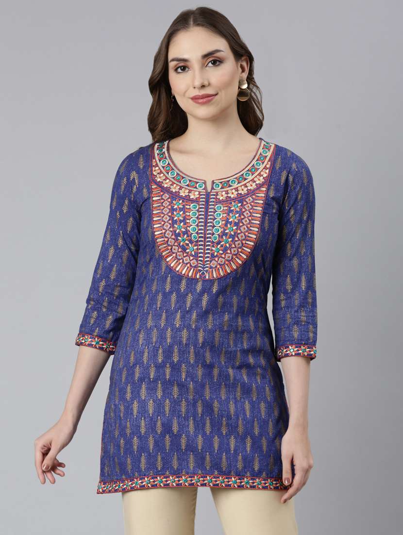 women three quarter sleeve straight kurti