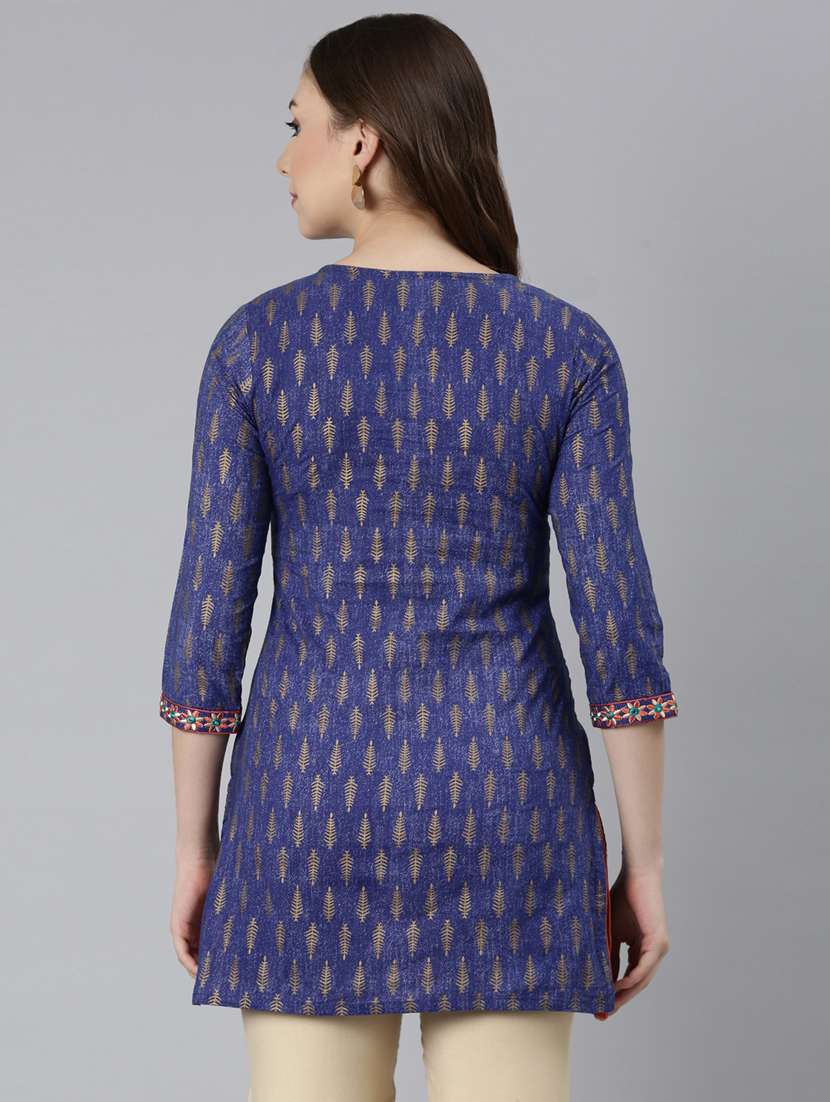 women three quarter sleeve straight kurti - 21729762 -  Standard Image - 3