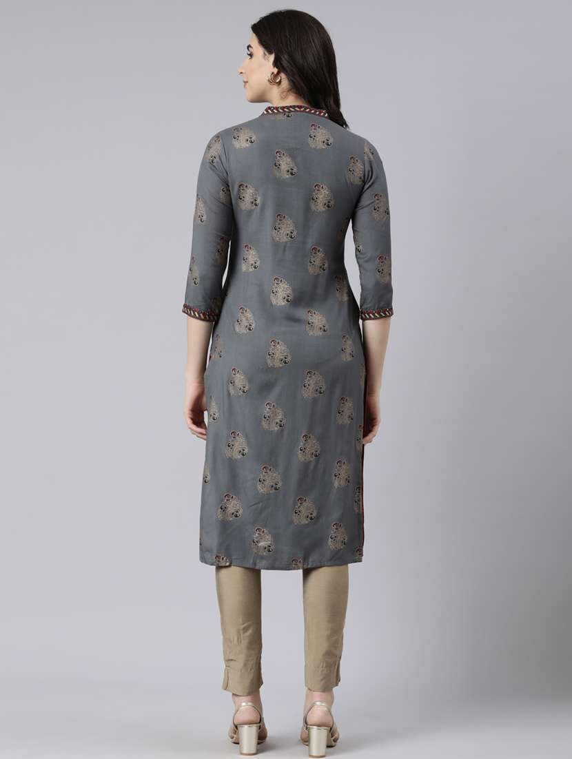 women three quarter sleeve straight kurta - 21729773 -  Standard Image - 3