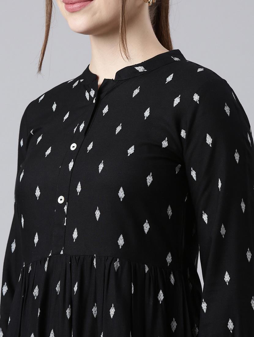women black printed three quarter sleeve flared kurta - 21729787 - Standard Image - 5