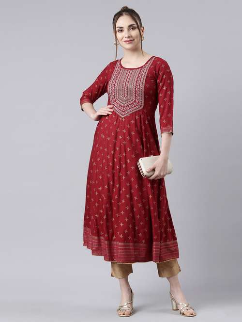 women three quarter sleeve anarkali kurta - 21729791 -  Standard Image - 0