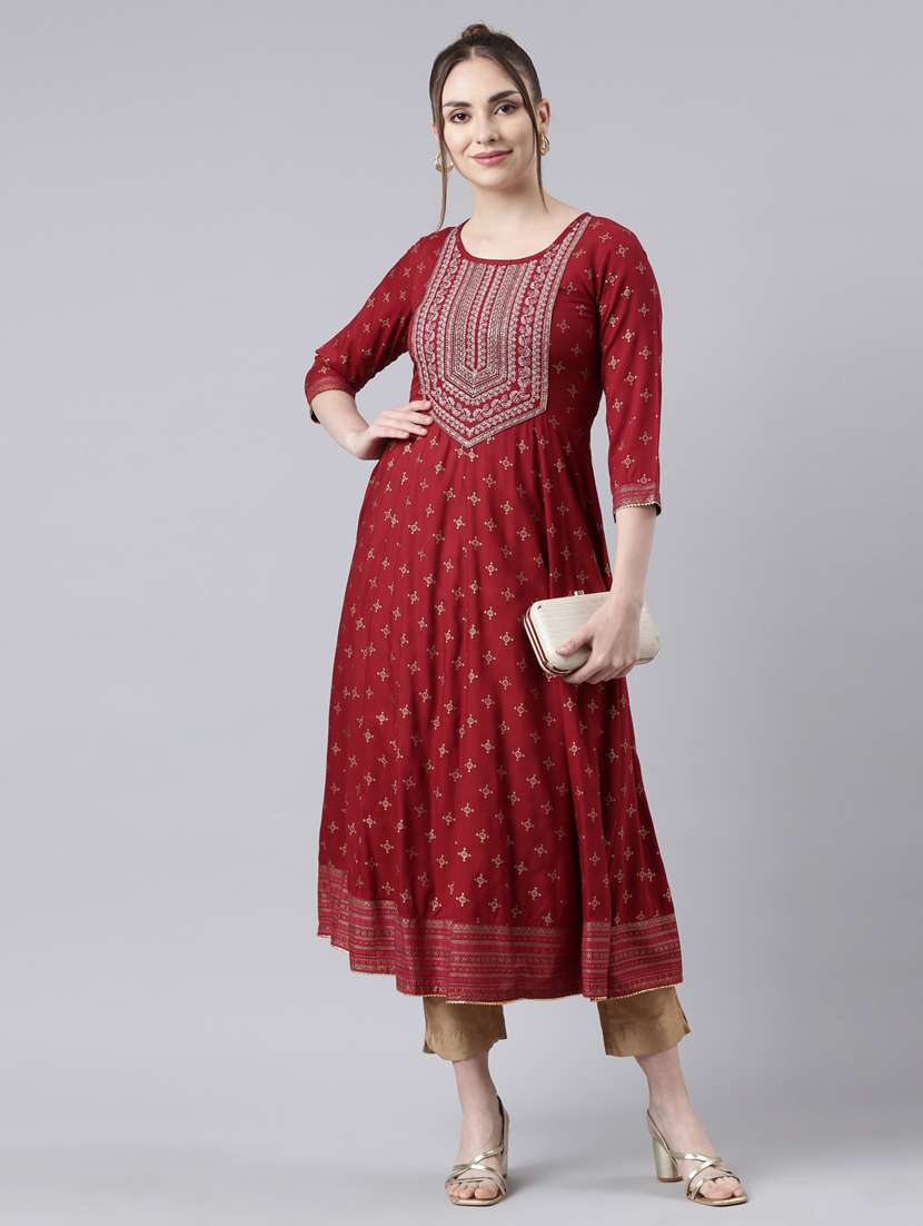women three quarter sleeve anarkali kurta