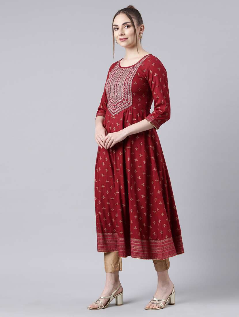 women three quarter sleeve anarkali kurta - 21729791 -  Standard Image - 3