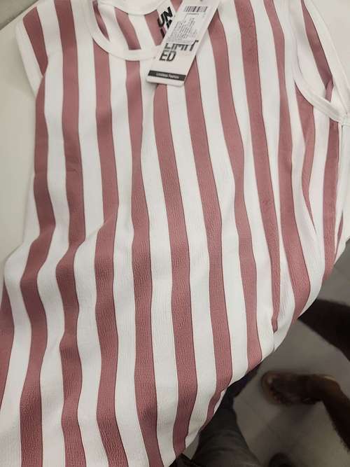 white polyester vest - 21729928 - Standard Image - 0