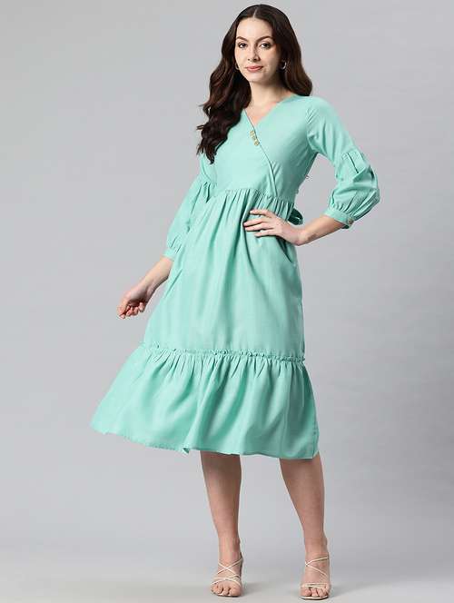 women solid puff sleeves tiered dress - 21730254 -  Standard Image - 0