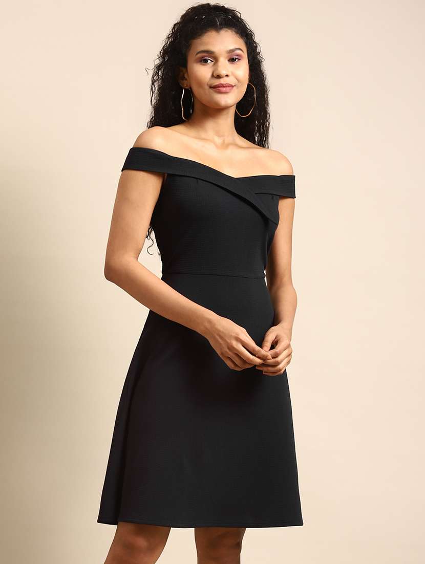women solid a-line dress