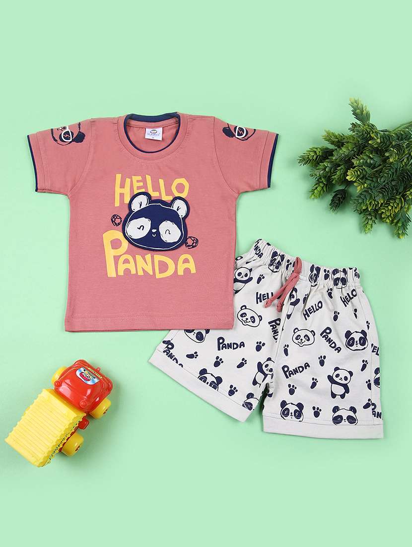 boys printed t-shirt & shorts casual wear set