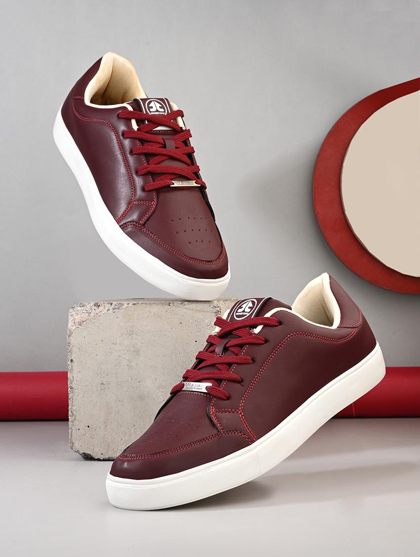 men solid maroon lace up sneaker - 21730690 -  Zoom Image - 0