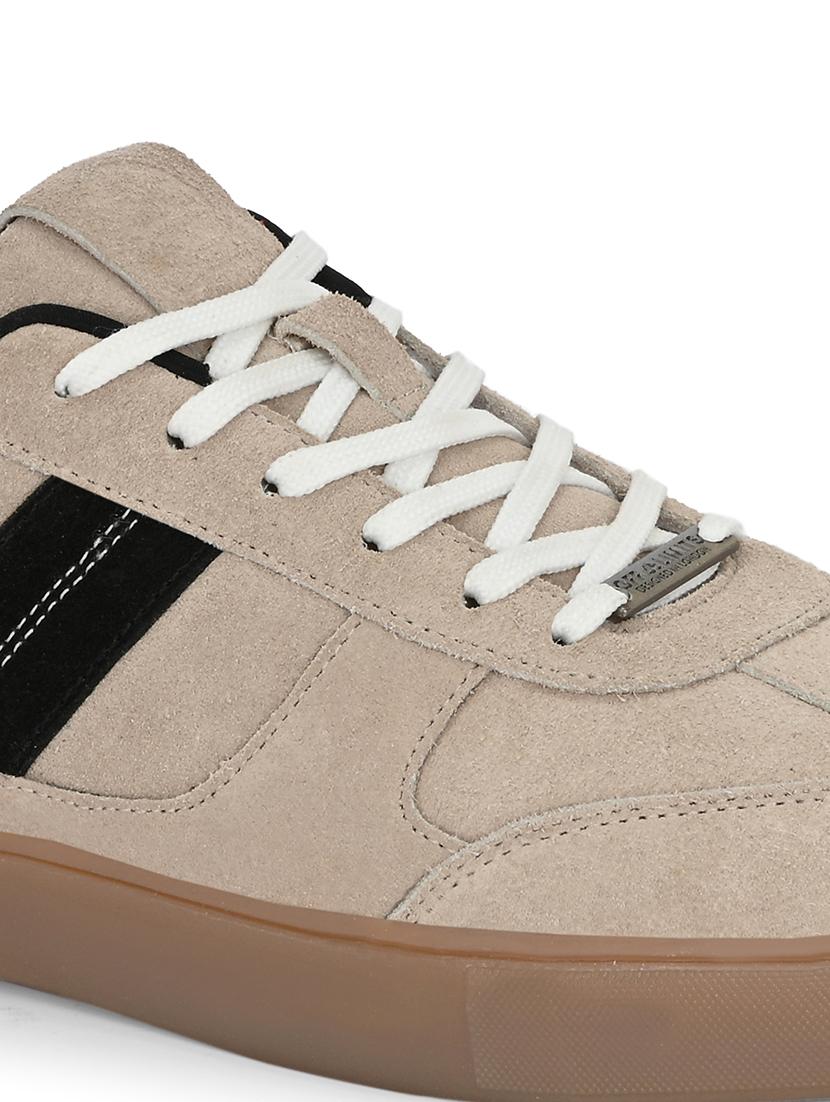 men solid beige lace up sneaker - 21730704 - Standard Image - 5
