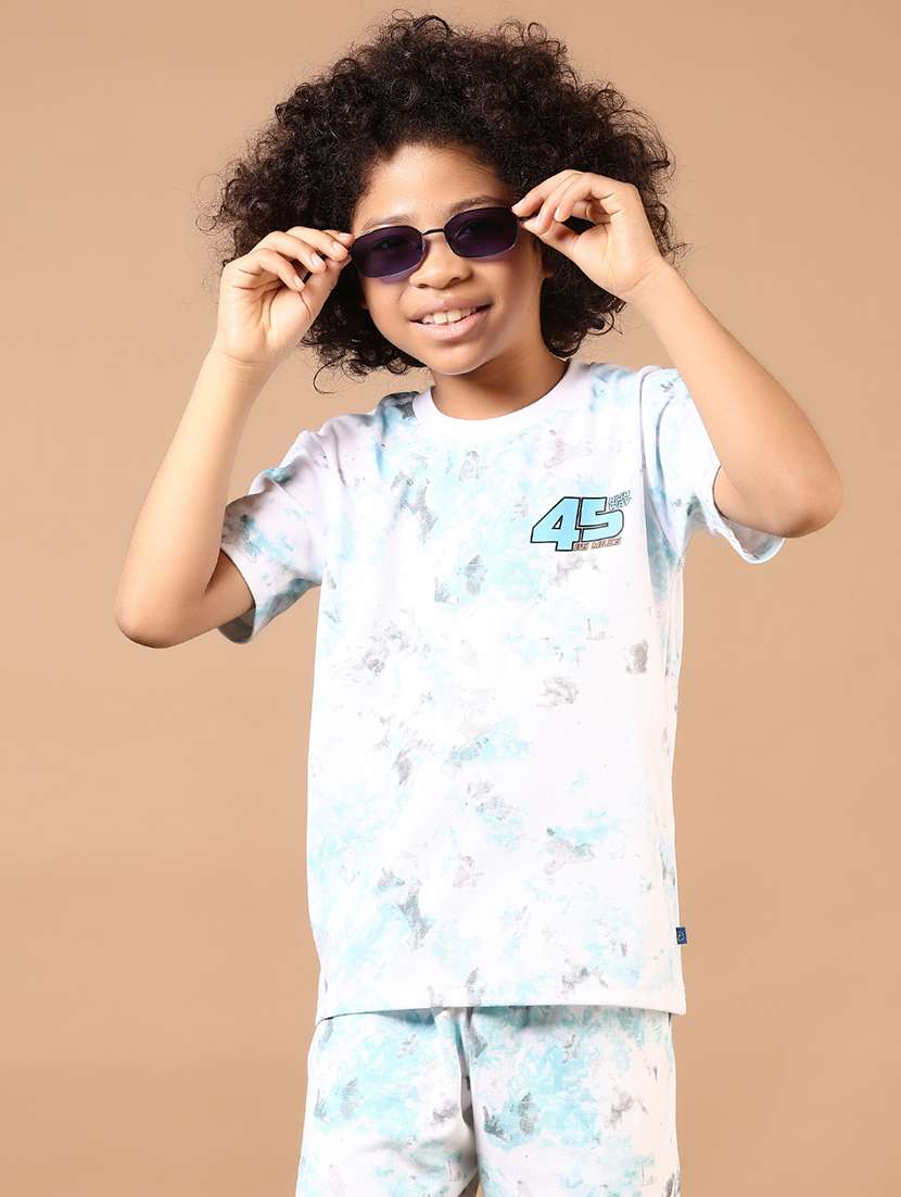 boys printed casual wear shorts set - 21730838 - Standard Image - 3