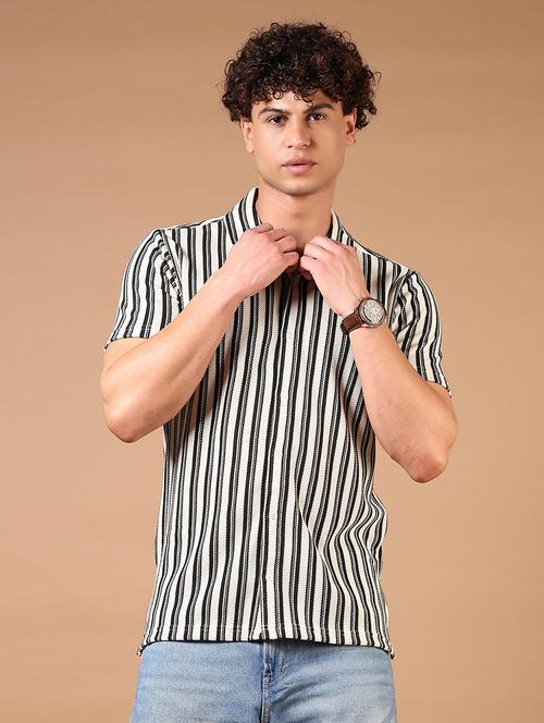 men short sleeves striped casual shirt - 21731340 - Standard Image - 0
