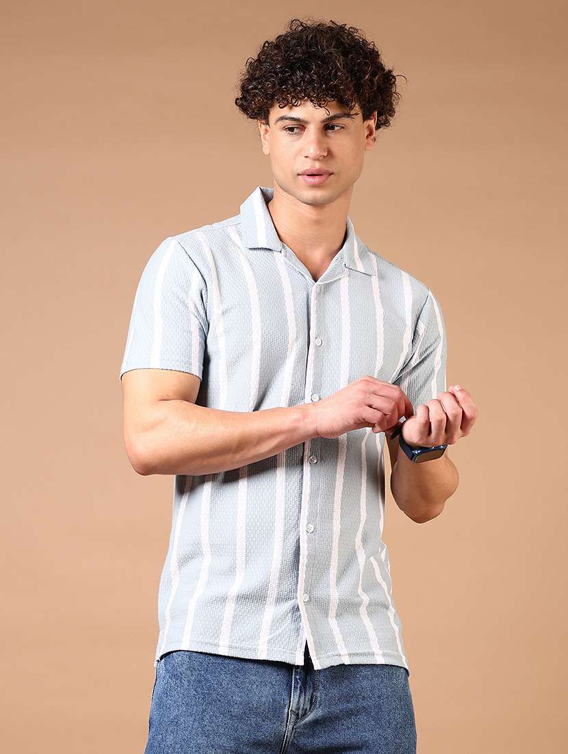 men short sleeves striped casual shirt - 21731348 -  Zoom Image - 0