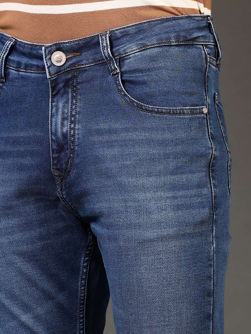 men washed mid rise jeans - 21731515 -  Standard Image - 5