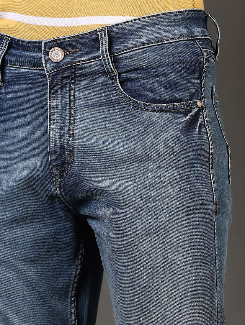 men washed mid rise jeans - 21731516 -  Standard Image - 5