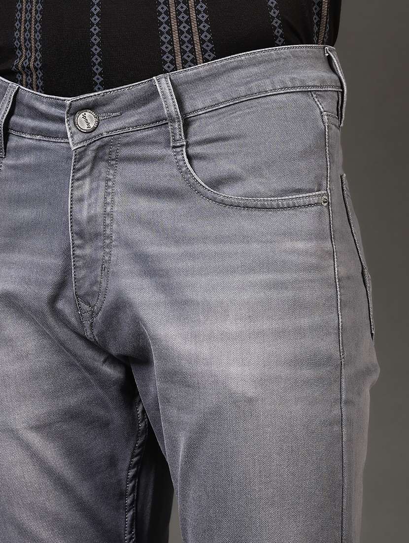 men washed mid rise jeans - 21731630 -  Standard Image - 5