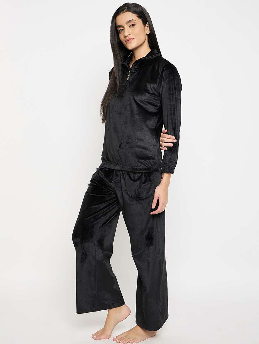 women solid velvet pyjama nightwear set - 21732308 -  Standard Image - 3