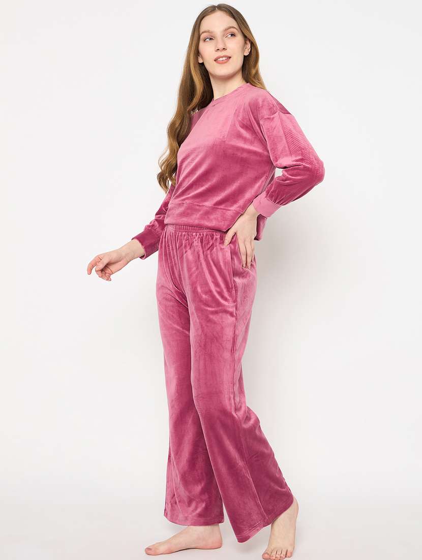 women solid velvet pyjama nightwear set - 21732316 -  Standard Image - 3