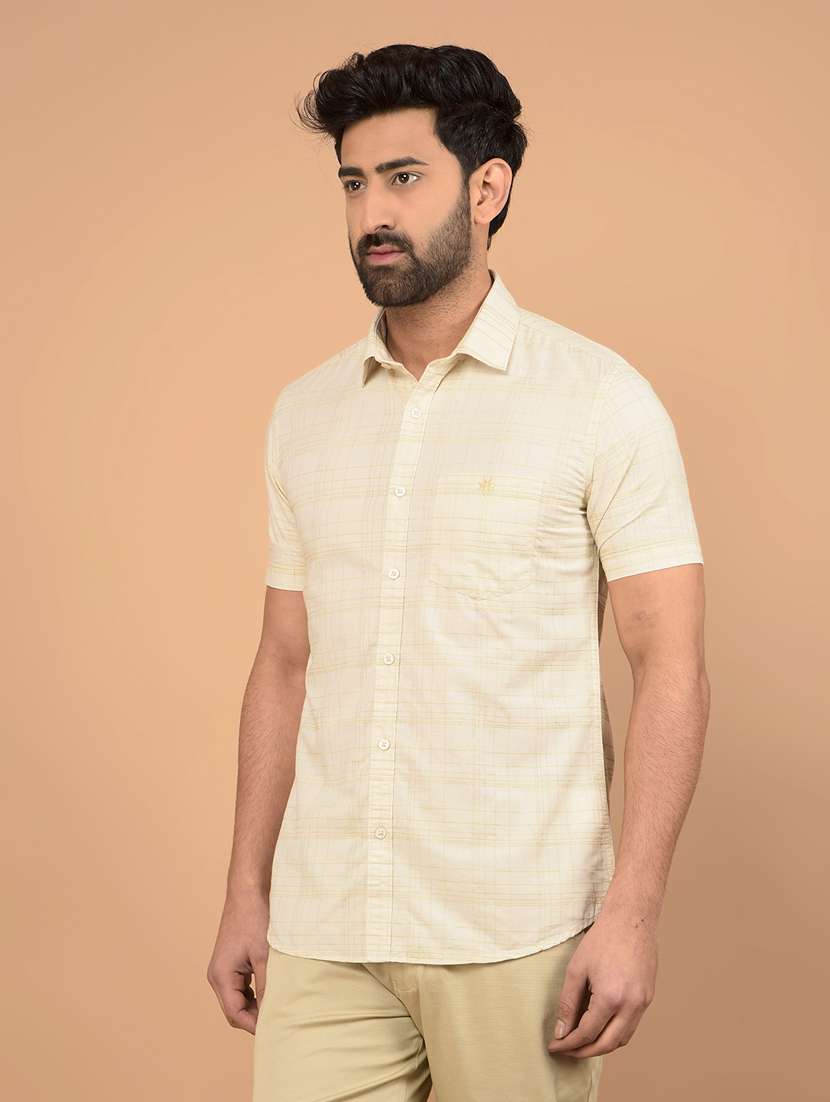 men short sleeves checkered casual shirt