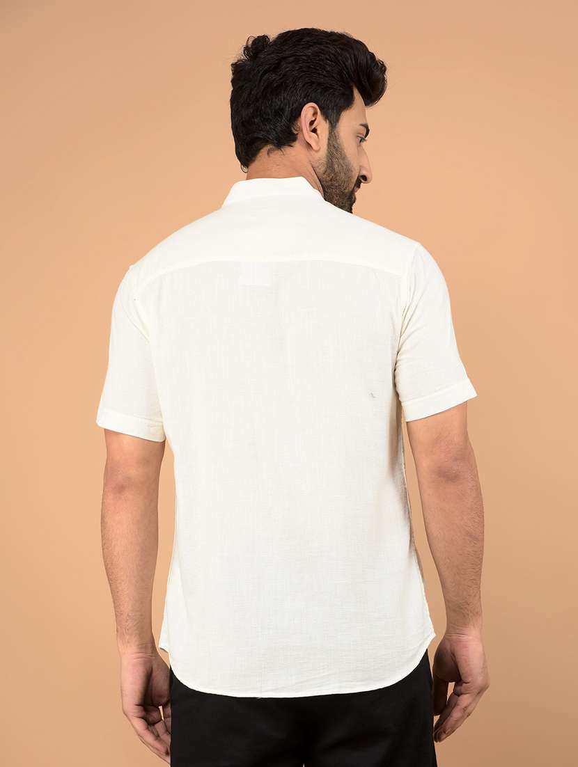 men short sleeves plain casual shirt - 21732615 -  Standard Image - 3