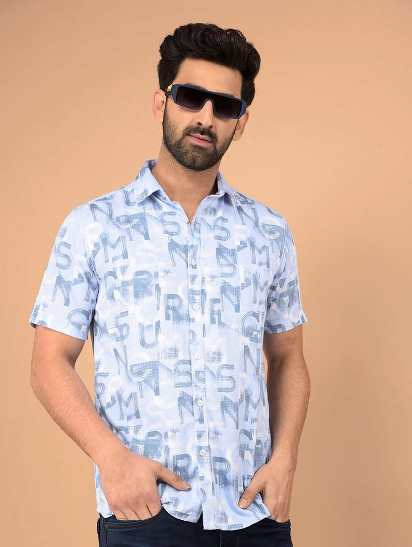 men short sleeves printed casual shirt