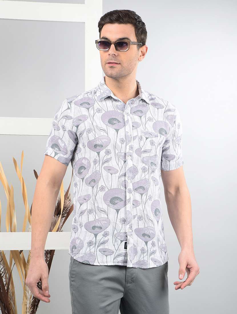 men short sleeves printed casual shirt
