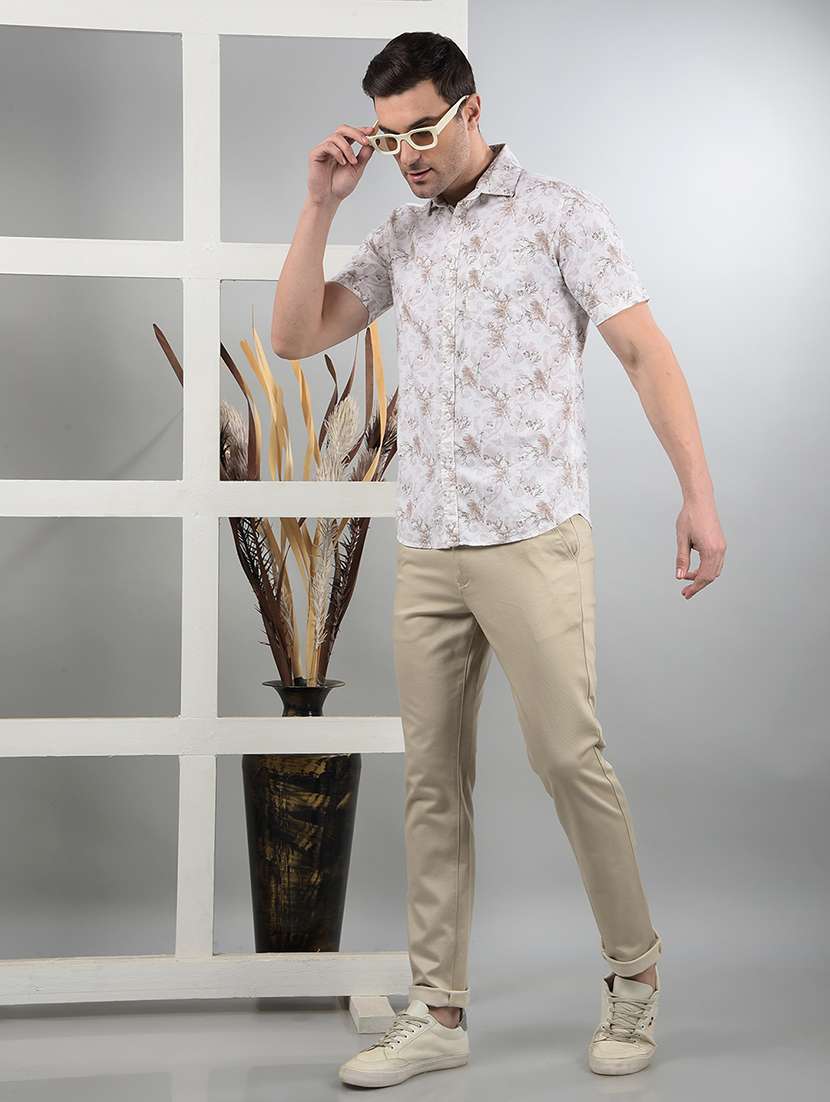 men mid rise solid chinos - 21732687 -  Standard Image - 5