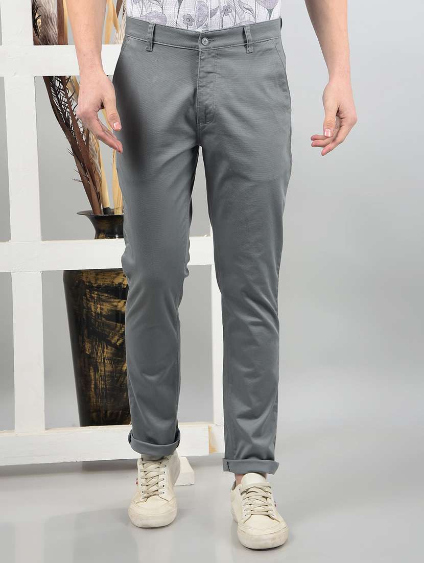 men solid mid rise chinos 