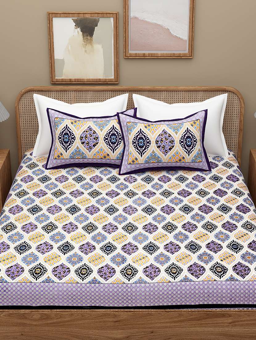 printed bedsheet with coordinated pillow covers  - 21732938 -  Zoom Image - 0