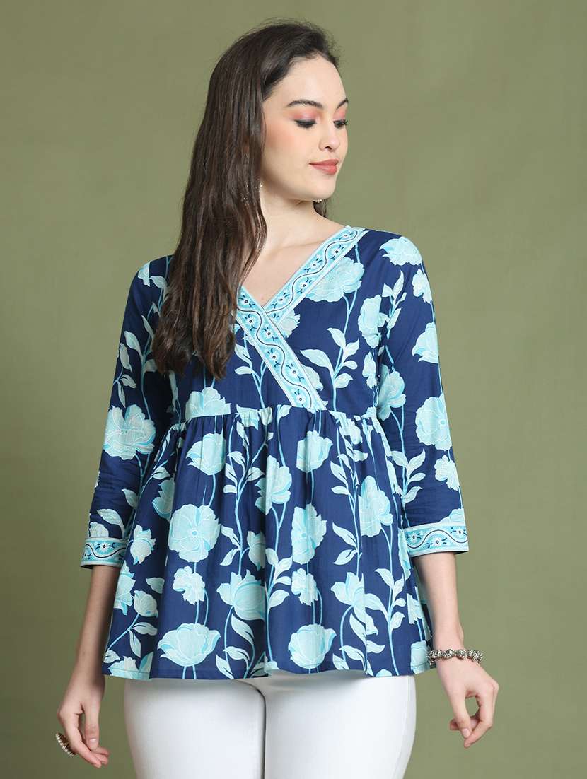 women three quarter sleeve a-line ethnic top