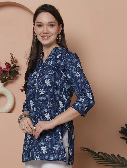 women three quarter sleeve straight kurti - 21737426 -  Standard Image - 0
