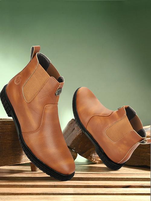 men solid slip on low ankle boots - 21737904 - Standard Image - 0