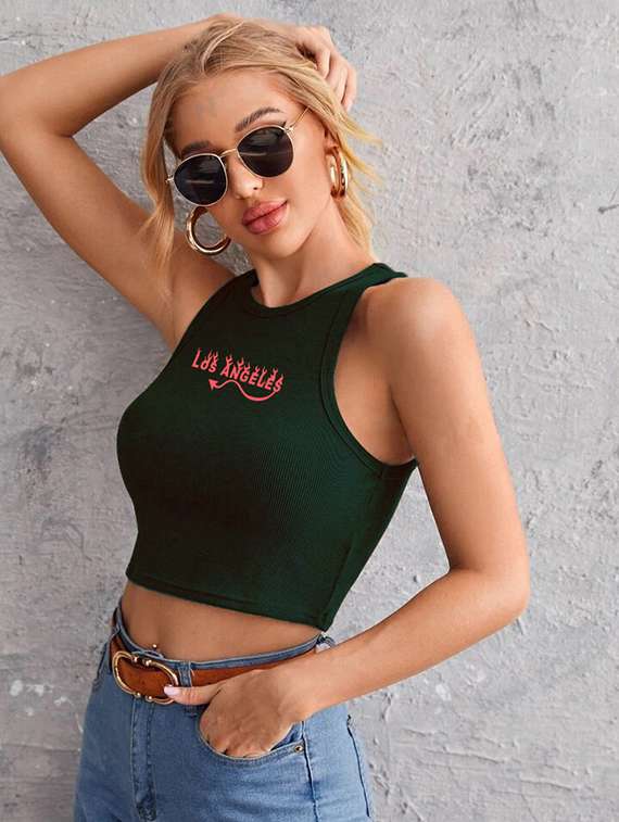 women printed sleeveless crop top 
