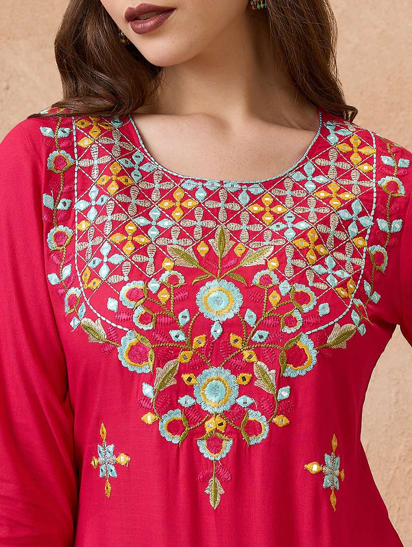 globus women pink round neck floral embroidered straight kurta with pant & tie-die dupatta workwear set - 21738595 -  Standard Image - 3