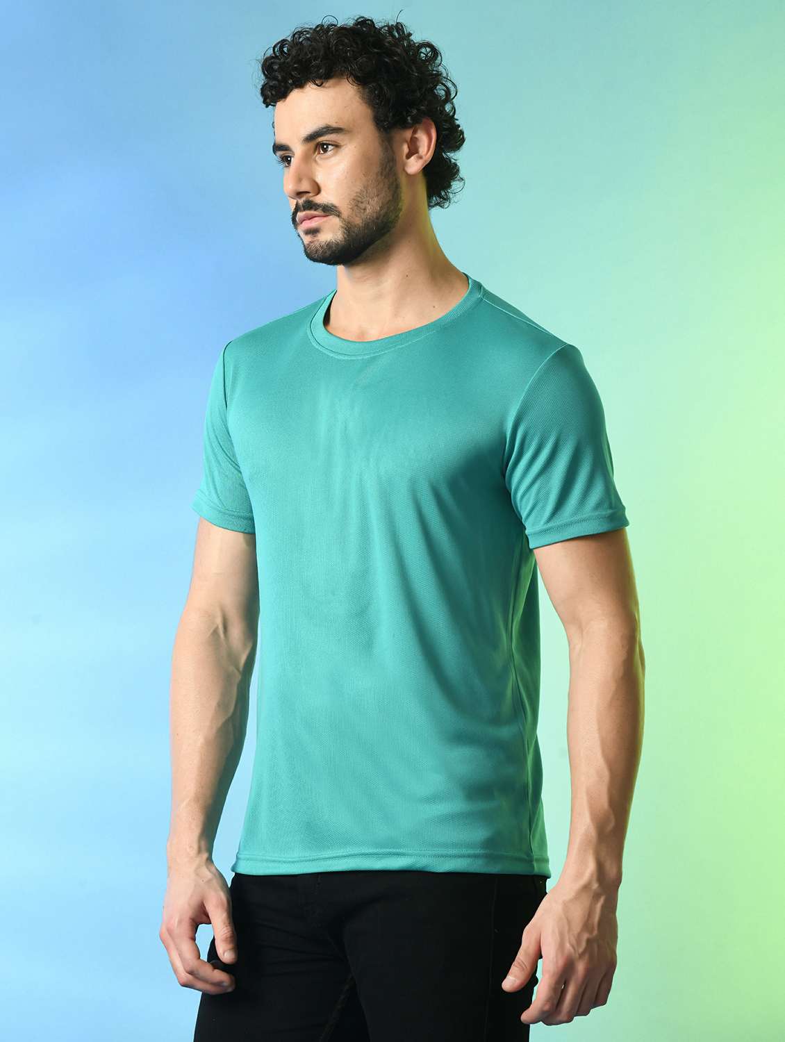 men solid round neck t-shirt
