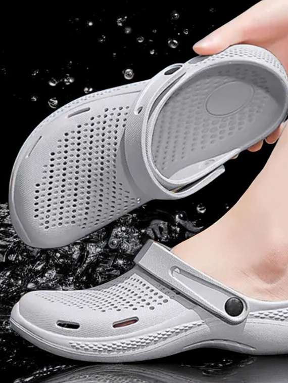 men solid ultra-comfort crocs