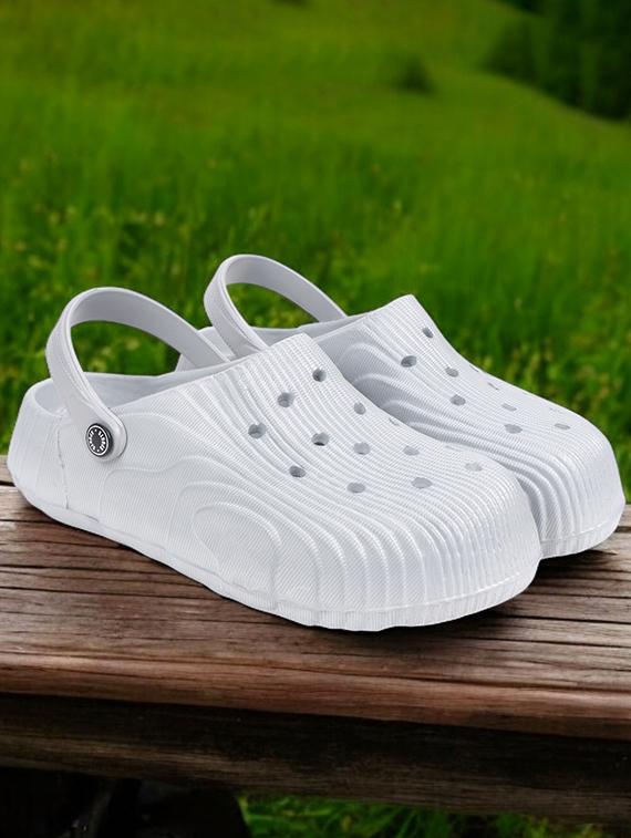 men solid ultra-comfort crocs - 21740296 -  Zoom Image - 0