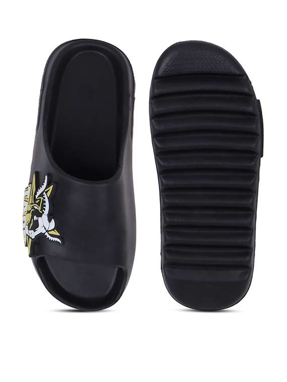 men printed slider flip flops - 21740300 - Standard Image - 5