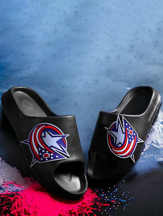 men printed slider flip flops